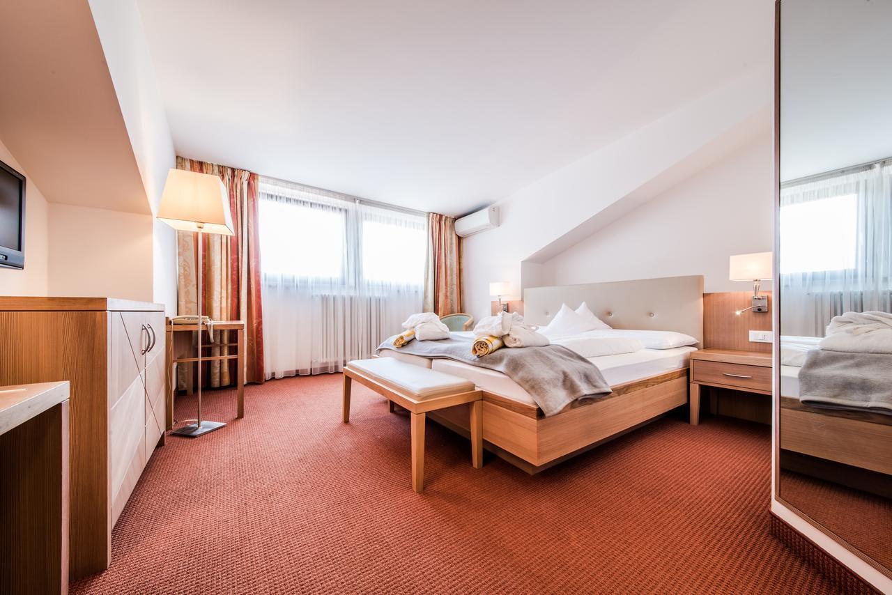 Hotel Foerstlerhof Postal / Burgstall Exteriér fotografie